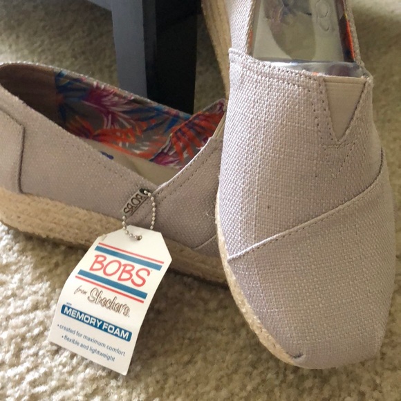 bobs memory foam shoes